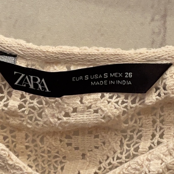 EUC- ZARA Crop Top Size S Embroidered. - Picture 4 of 6